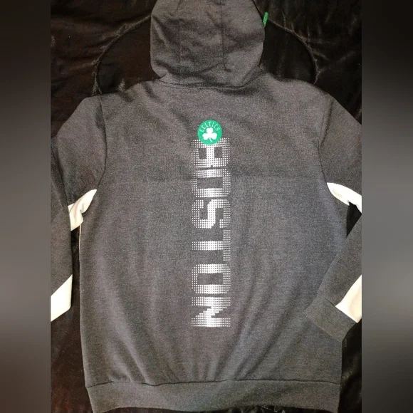 Boston Celtics Hoodie - Picture 9 of 11
